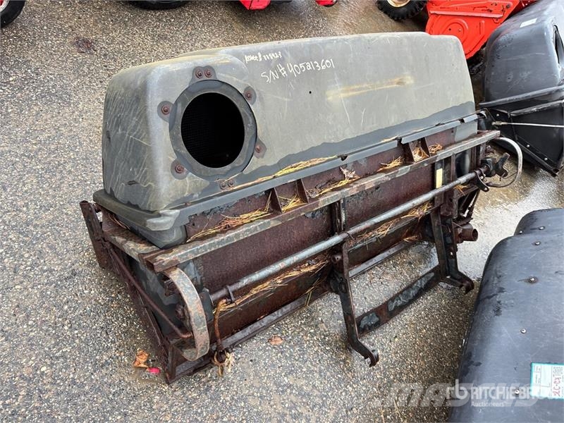 Exmark UltraVac Mower Catching System 其他農業機械