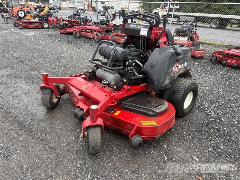 Exmark Vertex S-Series 4x2 Stand-On Lawn Mower ركوب الحشائش
