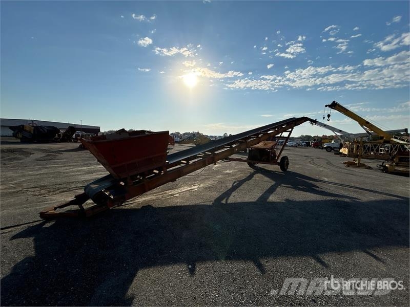 Extec 30 in x 60 ft Portable Stacking Conveyor Bouw - Overige