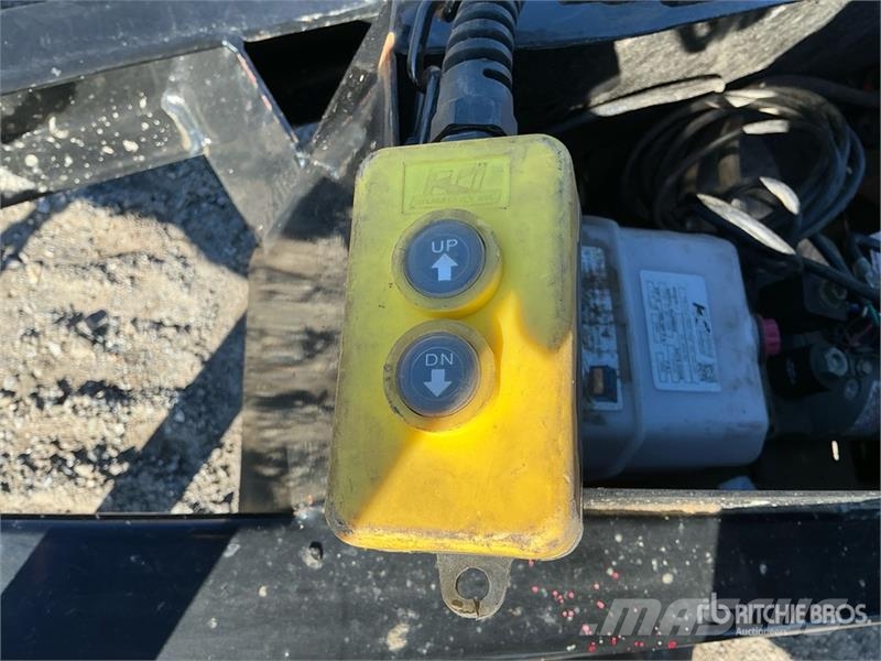 Felling FT-10DT 10 ft T/A Dump Utility Trailer مقطورات قلابة