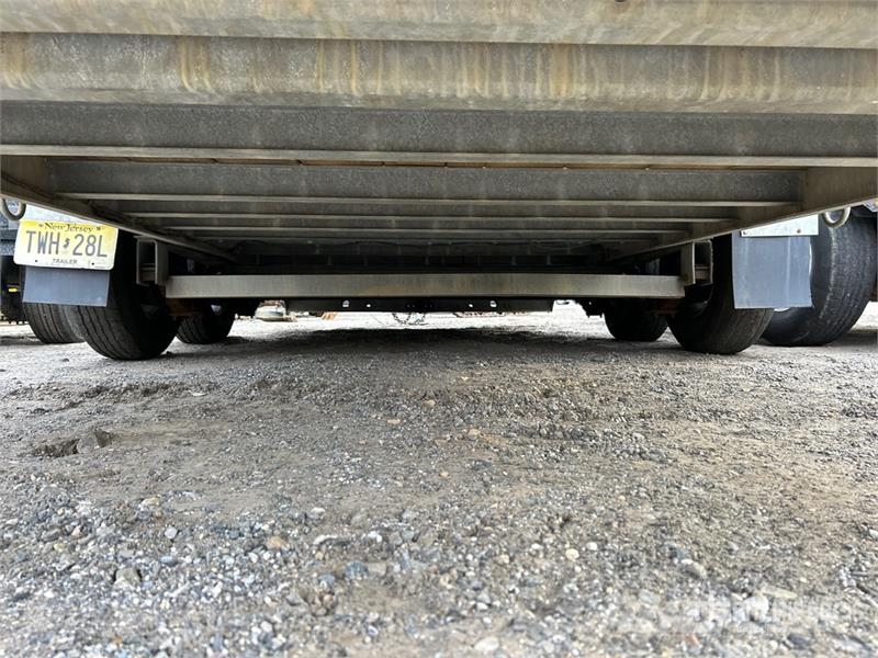 Felling FT-10IT 18 ft T/A Tilt Deck Trailer (Inoperable) Low loaders