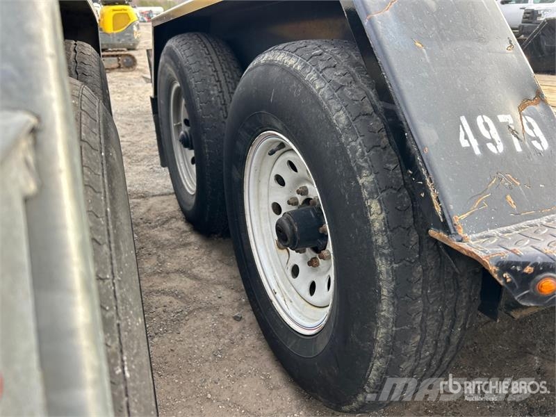 Felling FT-12 IT-1 18 ft T/A Tilt Deck Trailer Low loaders