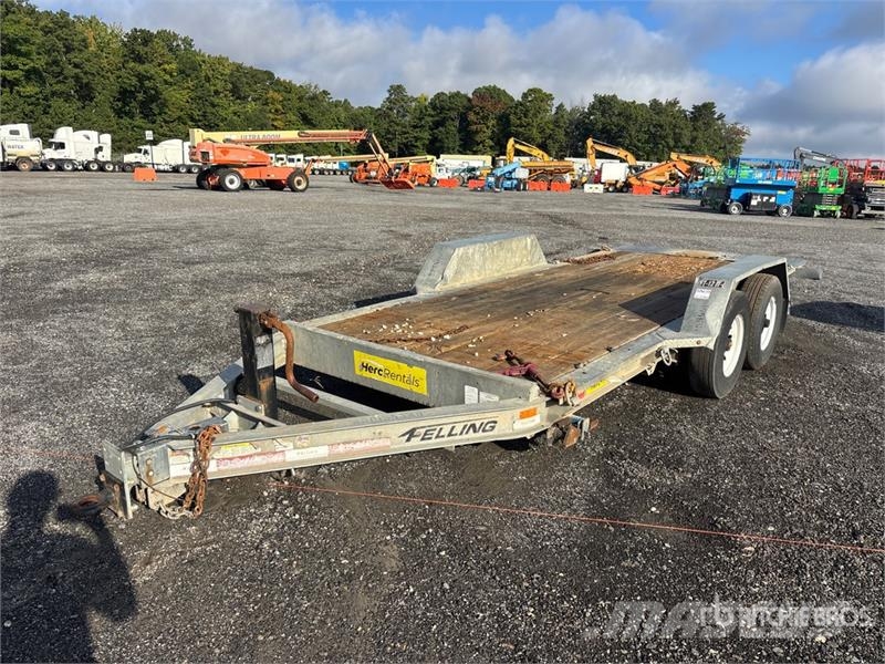 Felling FT-12 IT-I-G 12 ft Tri/A Tilt Deck Trailer Nizki nakladalci