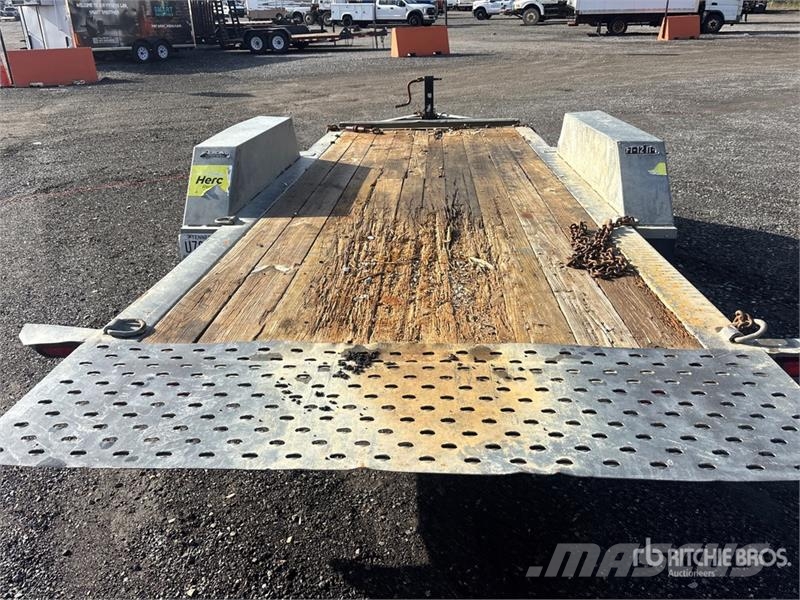 Felling FT-12 IT-I-G 12 ft Tri/A Tilt Deck Trailer Nizki nakladalci