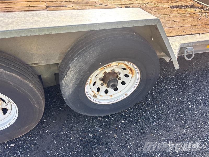 Felling FT-12 IT-I-G 12 ft Tri/A Tilt Deck Trailer Nizki nakladalci