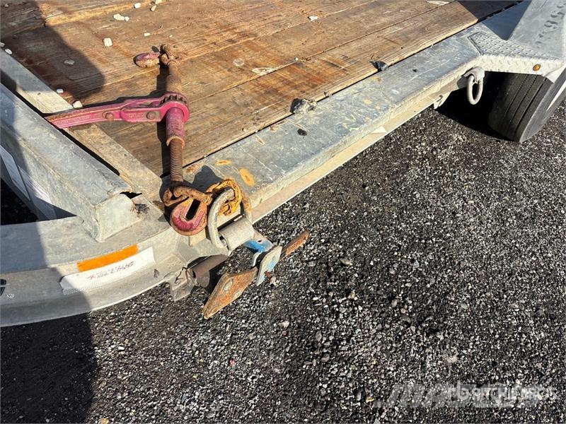 Felling FT-12 IT-I-G 12 ft Tri/A Tilt Deck Trailer Nizki nakladalci