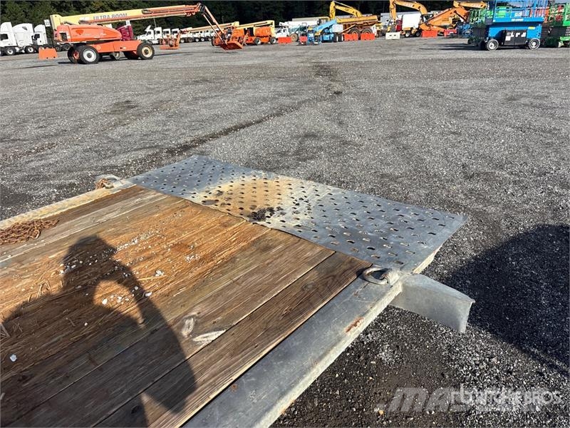 Felling FT-12 IT-I-G 12 ft Tri/A Tilt Deck Trailer Nizki nakladalci