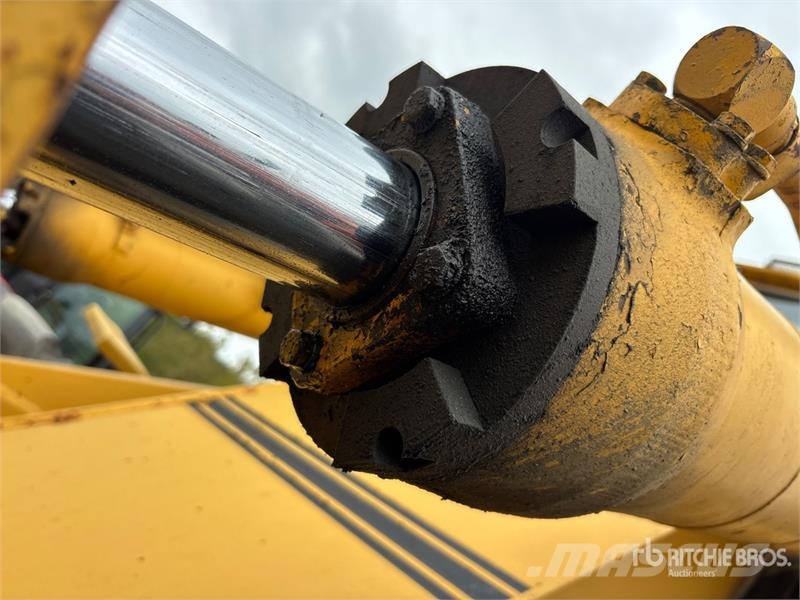 Fiat-Allis 745D Wheel Loader Фронтальні навантажувачі