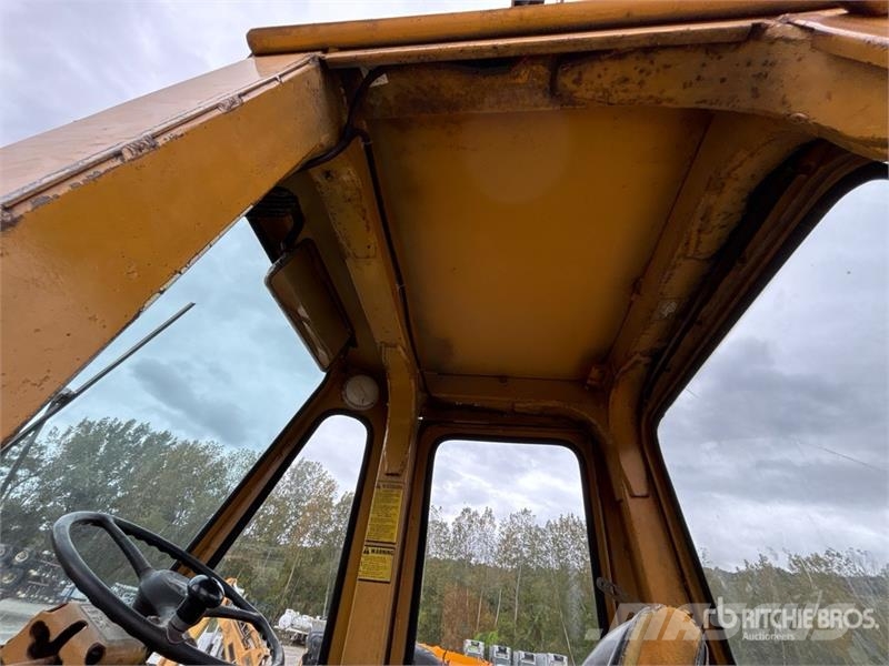 Fiat-Allis 745D Wheel Loader Фронтальні навантажувачі