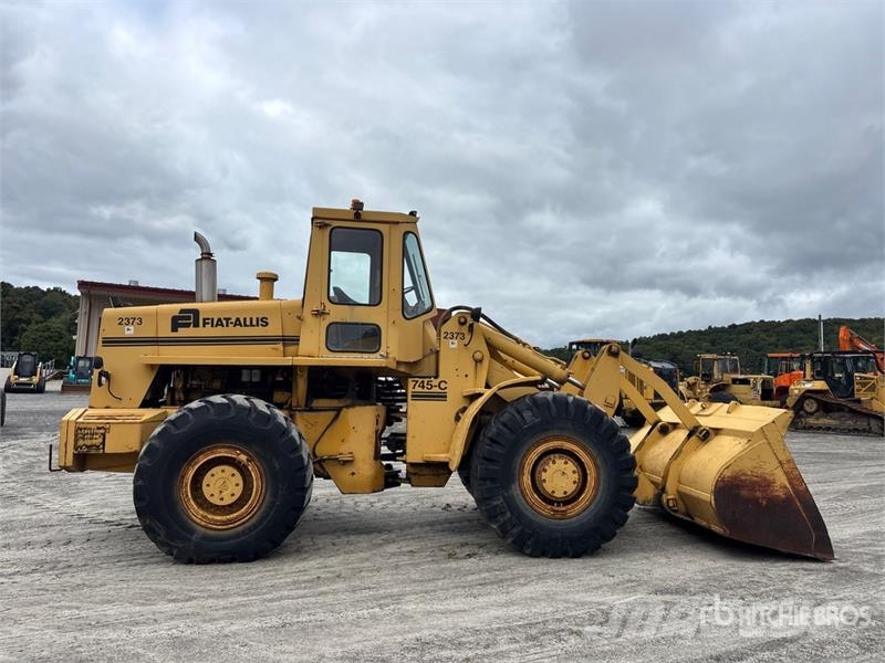 Fiat-Allis 745D Wheel Loader Фронтальні навантажувачі