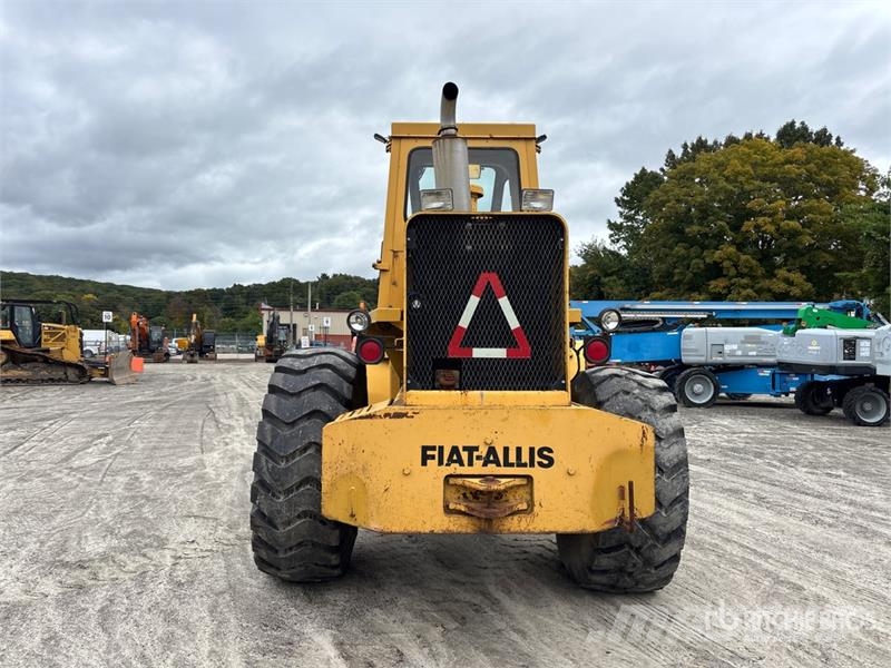Fiat-Allis 745D Wheel Loader Фронтальні навантажувачі