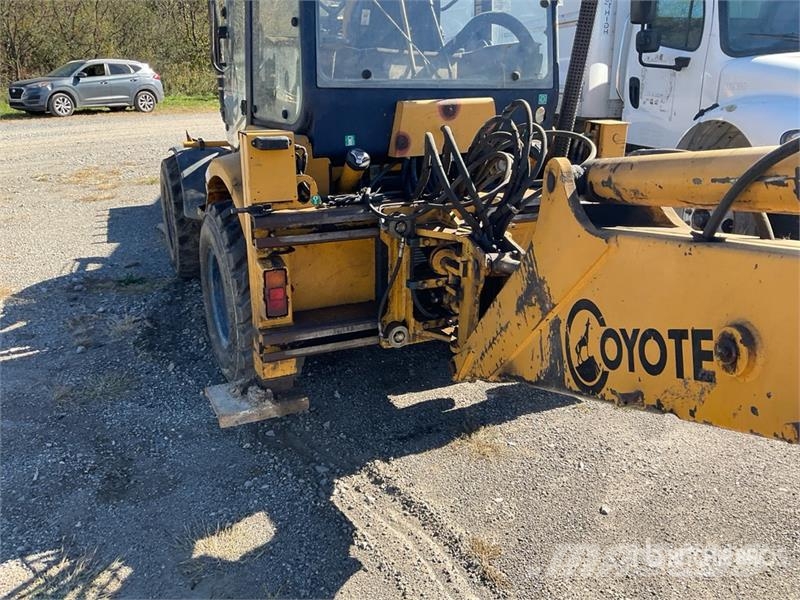 Fiori TA700 4x4 Backhoe Loader (Inoperable) Экскаваторы-погрузчики