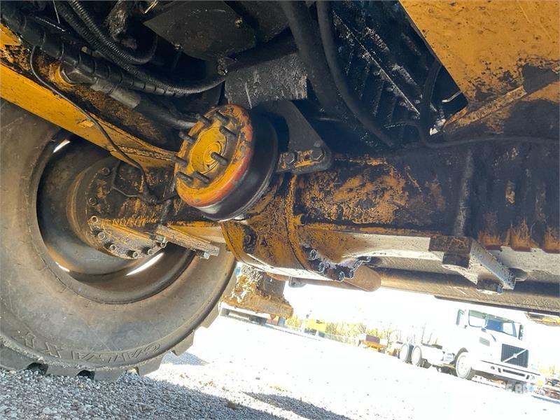  Flori Coyote 4x4 Backhoe Loader (Inoperable) لوادر ذات جرافات عكسية