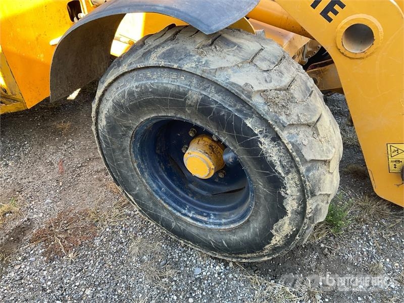  Flori Coyote 4x4 Backhoe Loader (Inoperable) لوادر ذات جرافات عكسية