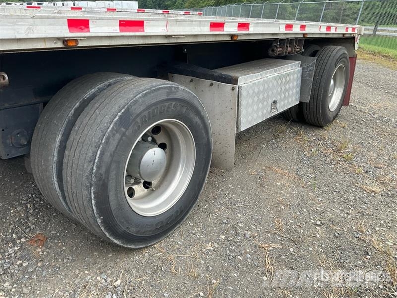 Fontaine 47 ft T/A Flatbed Trailer Valníky
