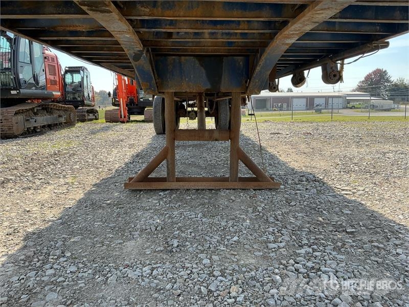 Fontaine 48 ft T/A Float Flatbed Trailer Platformas/izkraušana no sāniem