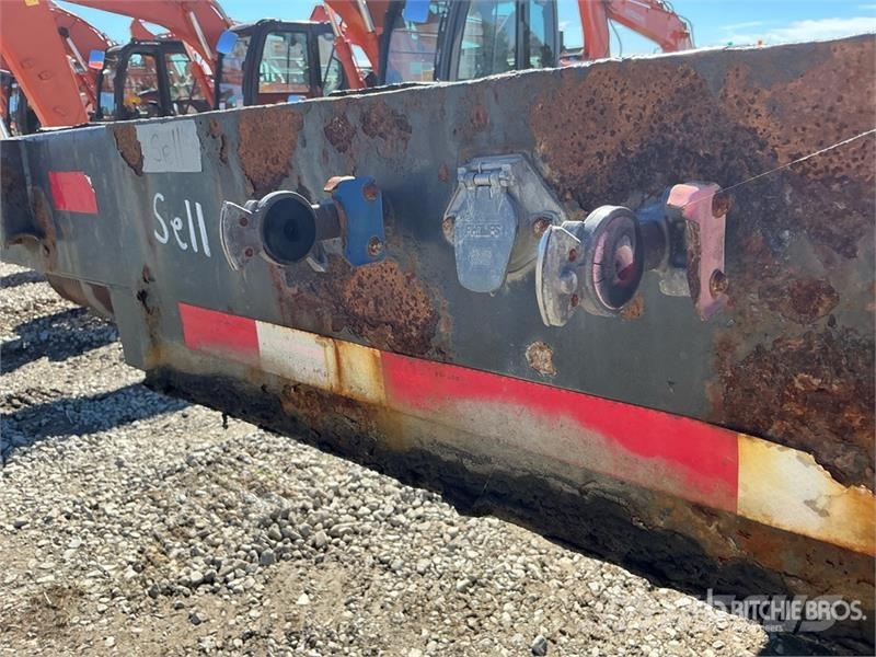 Fontaine 48 ft T/A Spread Axle Step Deck Trailer Низкорамные прицепы