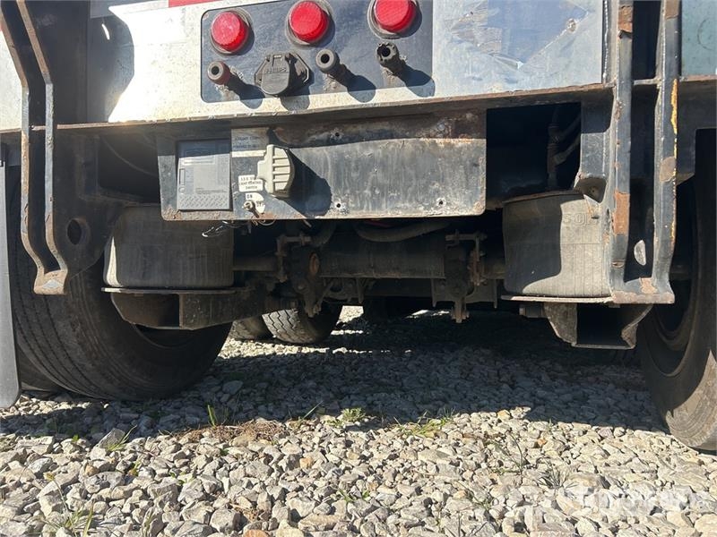 Fontaine Renegade LXT40 40 ton T/A 34 ft - 60 ft Extendable Zemie treileri