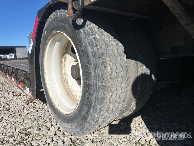 Fontaine Renegade LXT40 40 ton T/A 34 ft - 60 ft Extendable Zemie treileri
