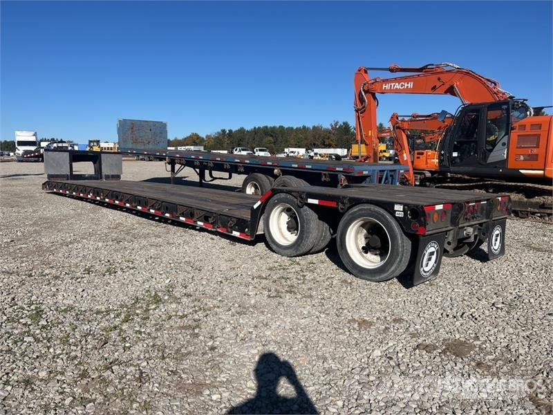 Fontaine Renegade LXT40 40 ton T/A 34 ft - 60 ft Extendable Zemie treileri