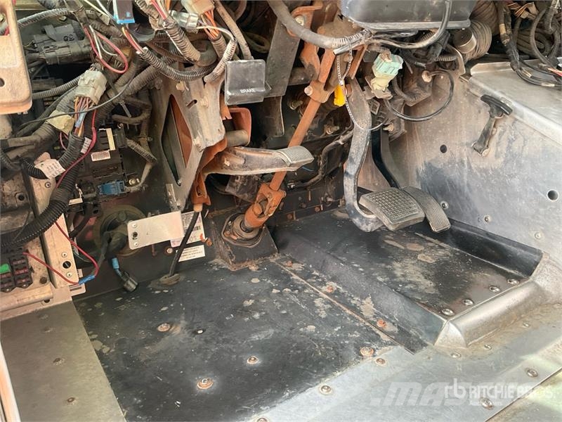 Ford 4x2 Step Van Furgooniga kaubikud