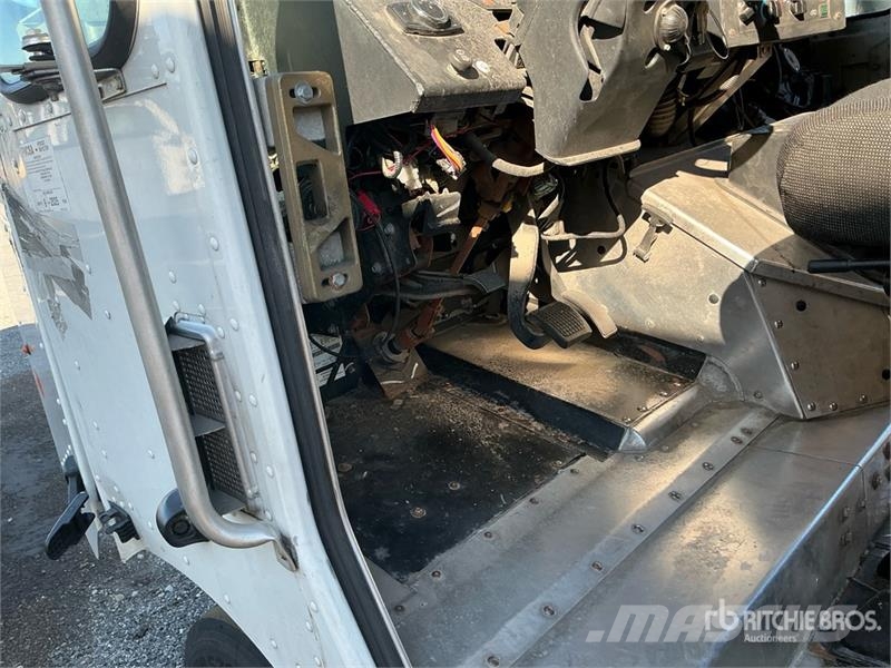 Ford 4x2 Step Van 박스 바디