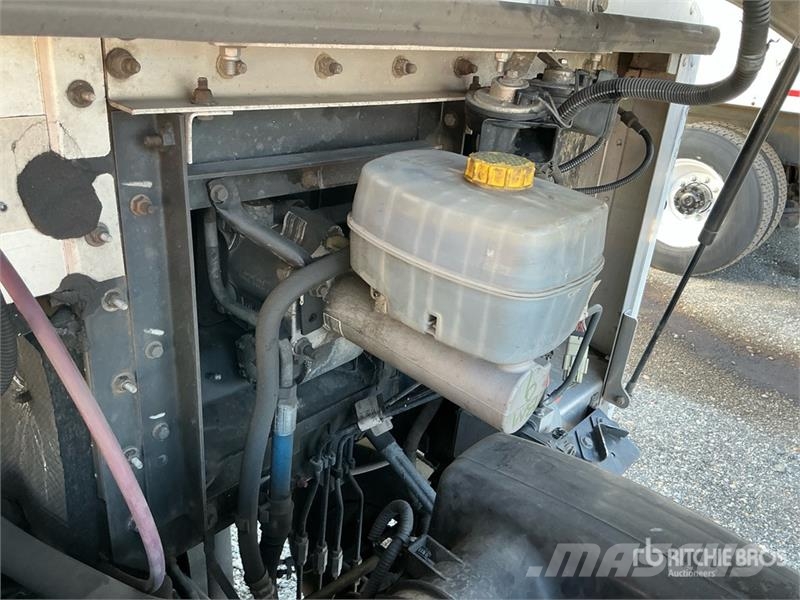 Ford 4x2 Step Van (Inoperable) Fourgon