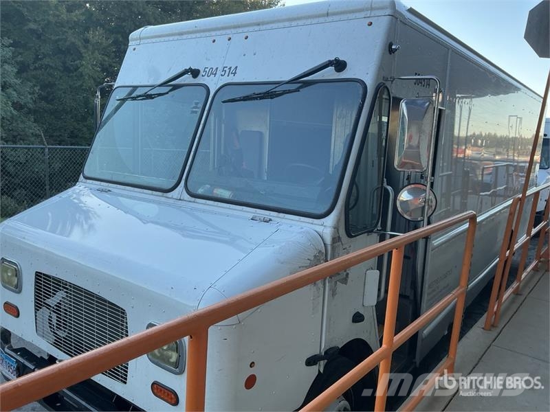 Ford 4x2 Step Van (Inoperable) Fourgon