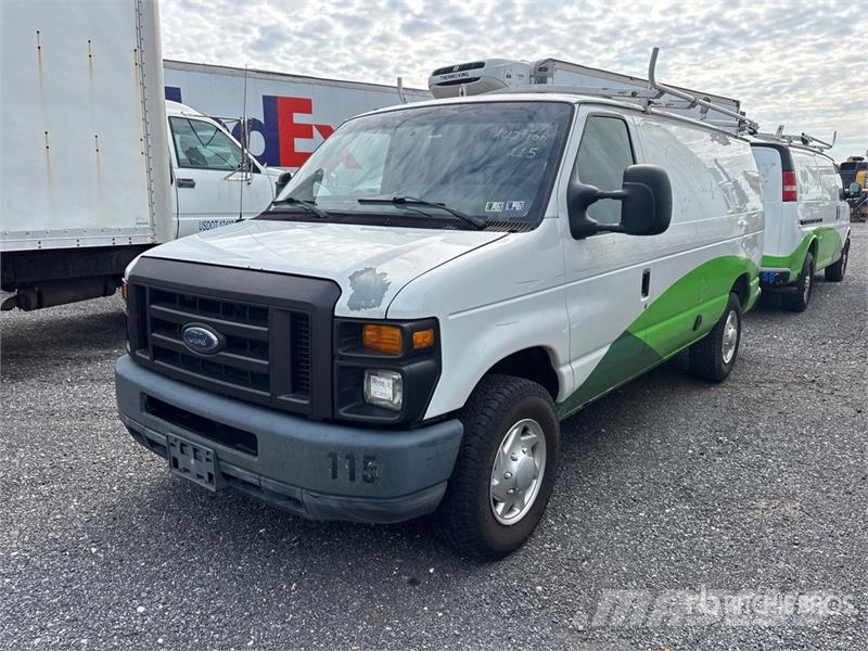 Ford E-250 Κλούβες με συρόμενες πόρτες