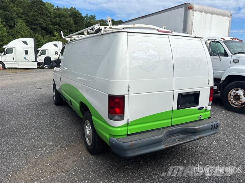 Ford E-250 Κλούβες με συρόμενες πόρτες