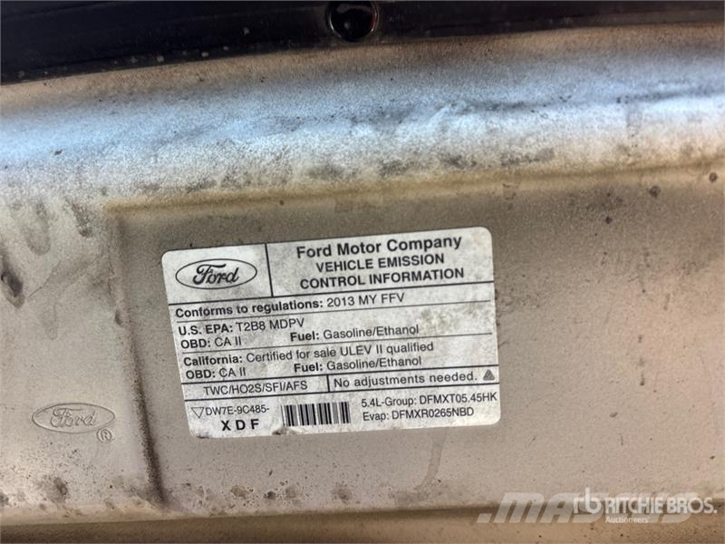 Ford E-350 Lieferwagen