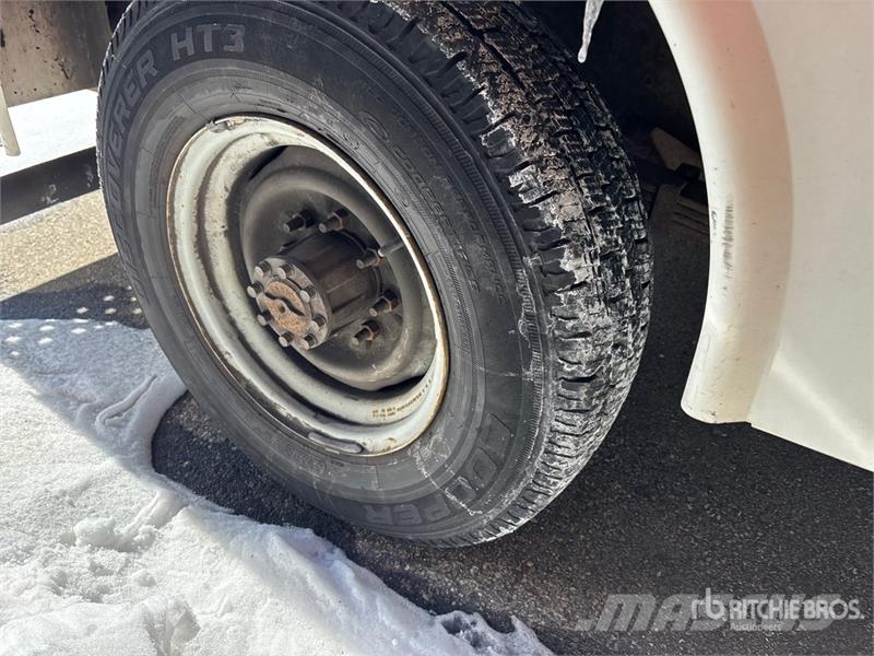 Ford E-350 4x2 Utility Truck (Inoperable) Pick up/Dropside