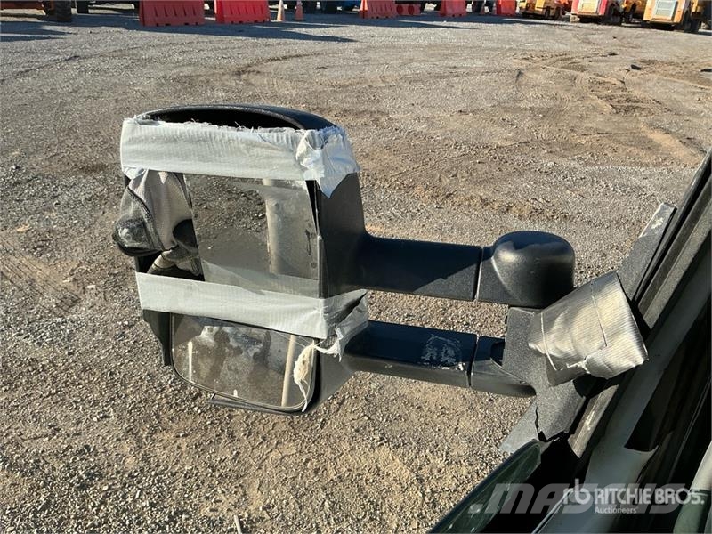 Ford E-350 4x2 Van Truck 貨箱式卡車