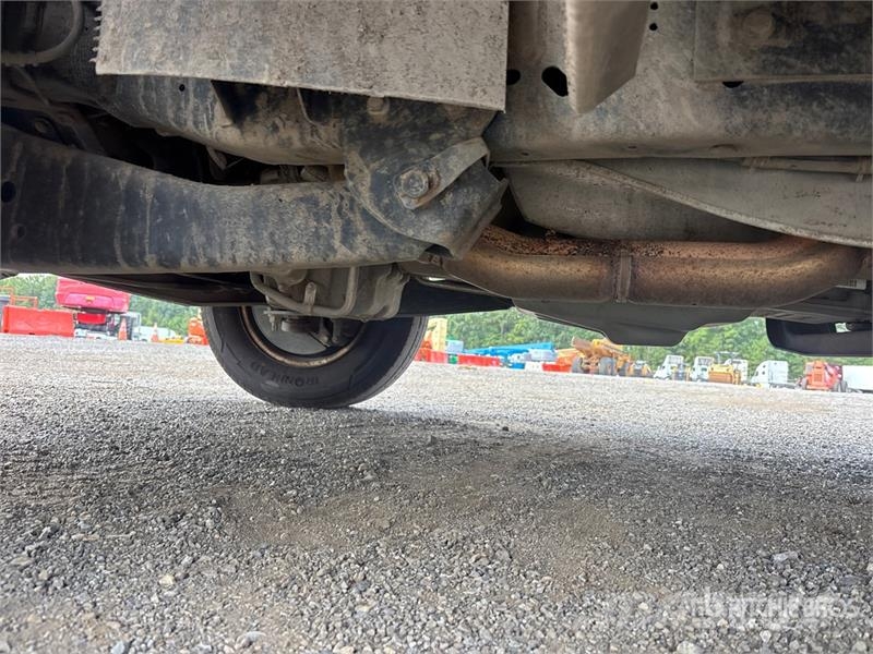 Ford E-450 4x2 Step Van 車廂