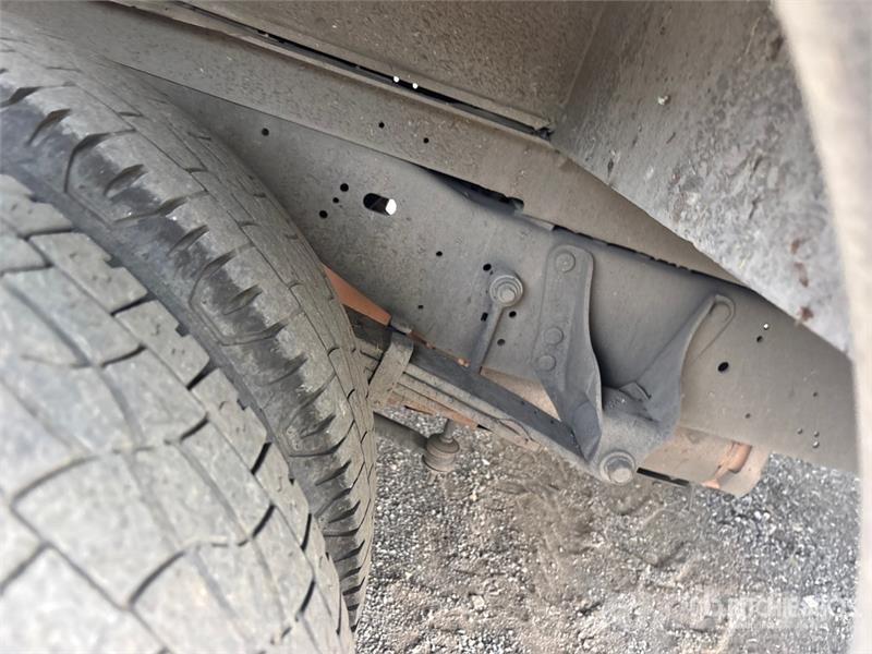 Ford E-450 4x2 Step Van 車廂