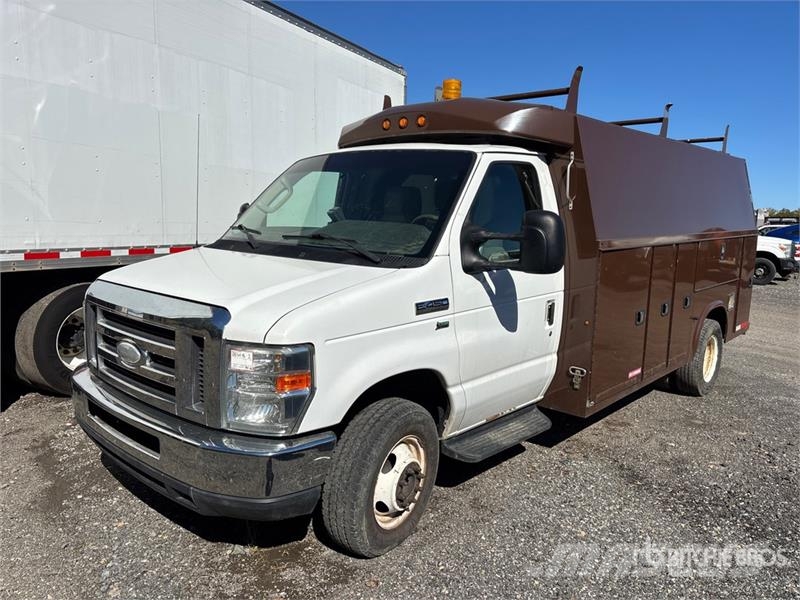 Ford E450 4x2 Utility Truck (Inoperable) Pick up de caixa aberta