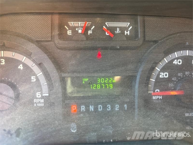 Ford E450 4x2 Utility Truck (Inoperable) Pick up de caixa aberta