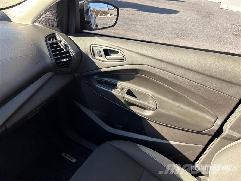 Ford Escape 2WD SUV 자동차