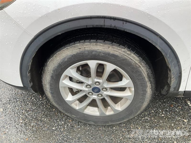 Ford Escape 2WD SUV PKWs