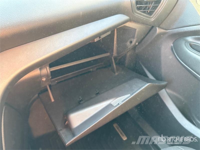 Ford Escape 2WD SUV 자동차