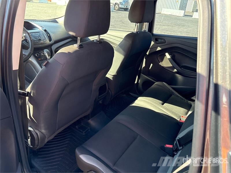 Ford Escape 2WD SUV 자동차