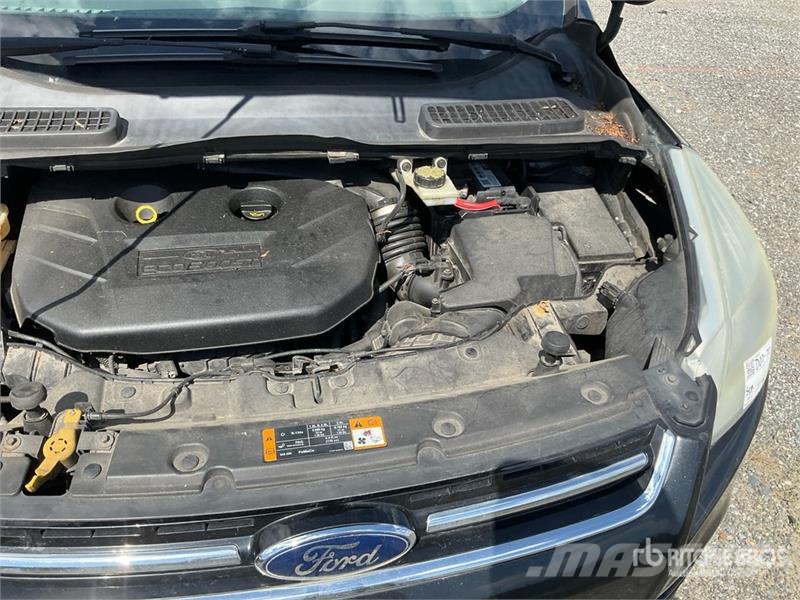 Ford Escape 2WD SUV (Inoperable) Коли