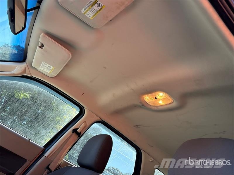 Ford Escape AWD Hybrid SUV Automašīnas