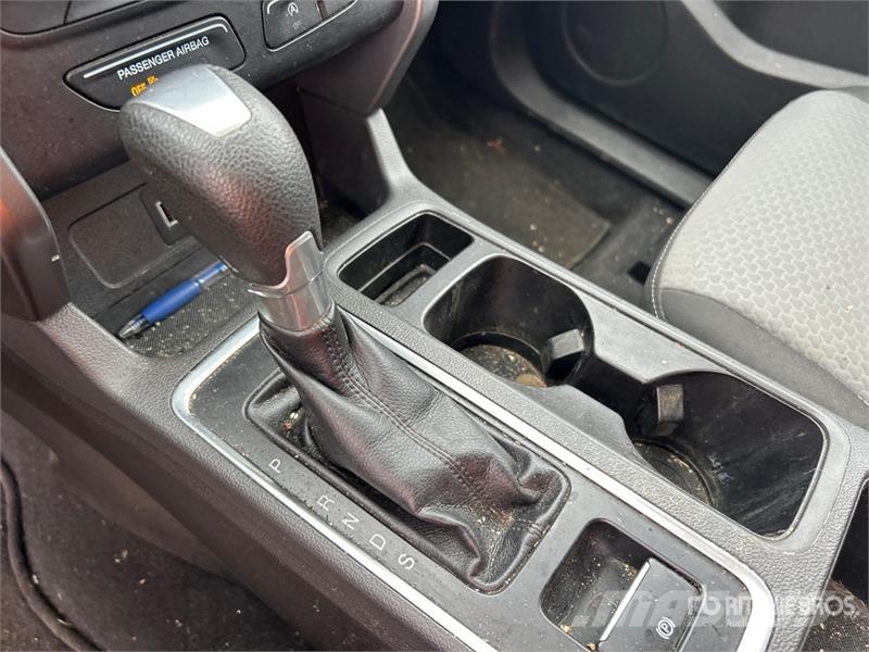 Ford Escape SE 4WD SUV 자동차