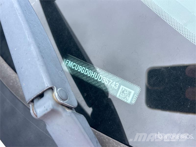 Ford Escape SE 4WD SUV 자동차