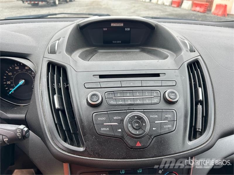 Ford Escape SE 4WD SUV 자동차