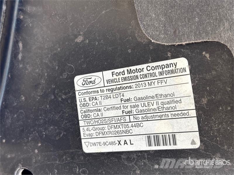 Ford Expedition 4WD SUV Cars