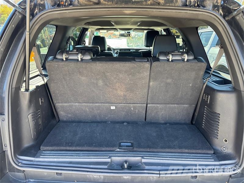 Ford Expedition 4WD SUV Cars