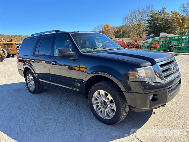 Ford Expedition 4WD SUV Cars