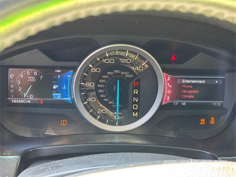 Ford Explorer Automašīnas